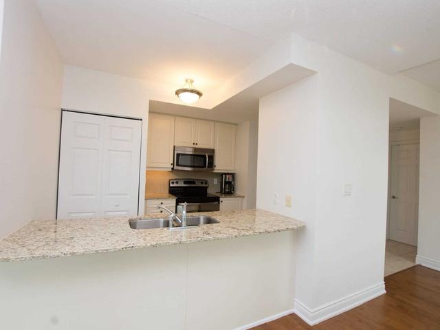 603 - 650 Mount Pleasant Rd, Condo with 2 bedrooms, 2 bathrooms and 1 parking in Toronto ON | Image 20