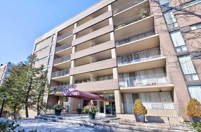 107 - 60 Montclair Ave, Condo with 2 bedrooms, 1 bathrooms and 1 parking in Toronto ON | Image 12