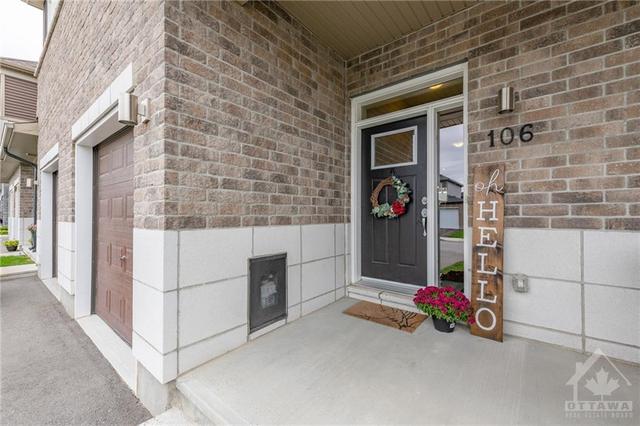106 Riddell Street, Townhouse with 3 bedrooms, 3 bathrooms and 3 parking in Carleton Place ON | Image 2