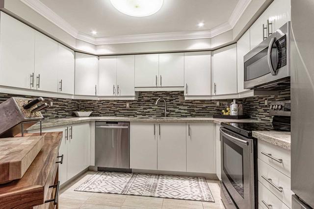 24 - 15 Hays Blvd, Townhouse with 2 bedrooms, 2 bathrooms and 1 parking in Oakville ON | Image 5