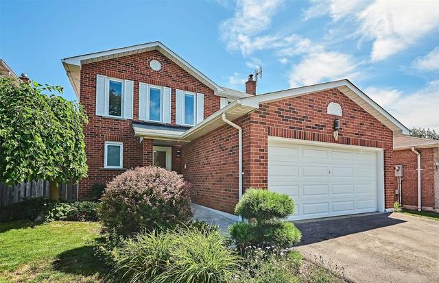 7 Empson Crt, House detached with 3 bedrooms, 4 bathrooms and 6 parking in Ajax ON | Image 1
