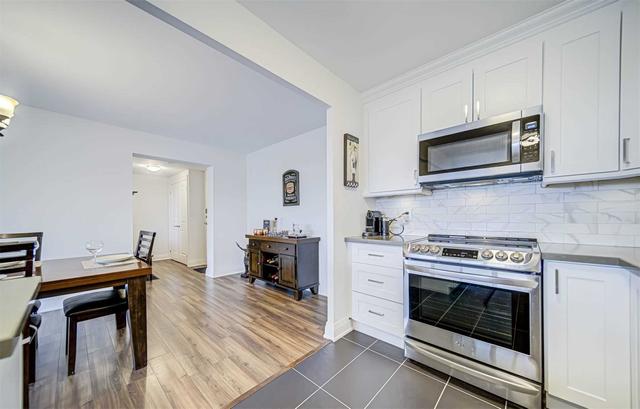 1805 - 250 Scarlett Rd, Condo with 2 bedrooms, 2 bathrooms and 1 parking in Toronto ON | Image 19