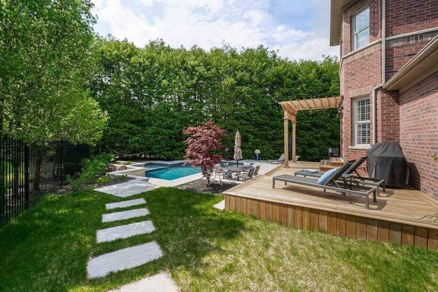 34 Barraclough Blvd, House detached with 4 bedrooms, 3 bathrooms and 10 parking in Halton Hills ON | Image 25