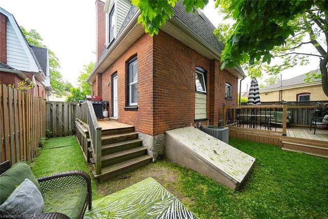 20 Sarah Street, House detached with 3 bedrooms, 1 bathrooms and null parking in Brantford ON | Image 26