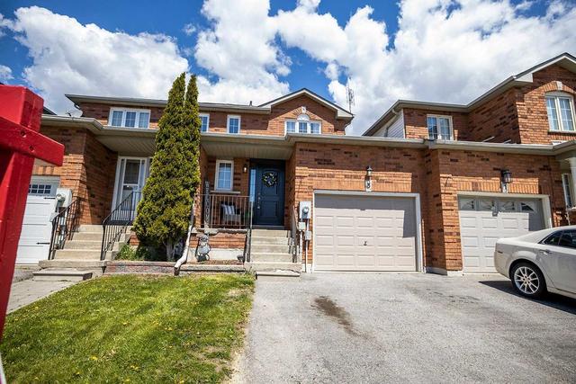 3 Somerscales Dr, House attached with 3 bedrooms, 2 bathrooms and 3 parking in Clarington ON | Image 1