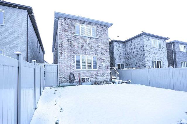22 Broughton Terr, House detached with 4 bedrooms, 4 bathrooms and 5 parking in Bradford West Gwillimbury ON | Image 18