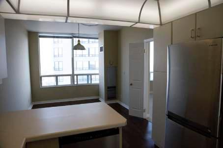 sph5 - 1 Aberfoyle Cres, Condo with 2 bedrooms, 3 bathrooms and 2 parking in Toronto ON | Image 2