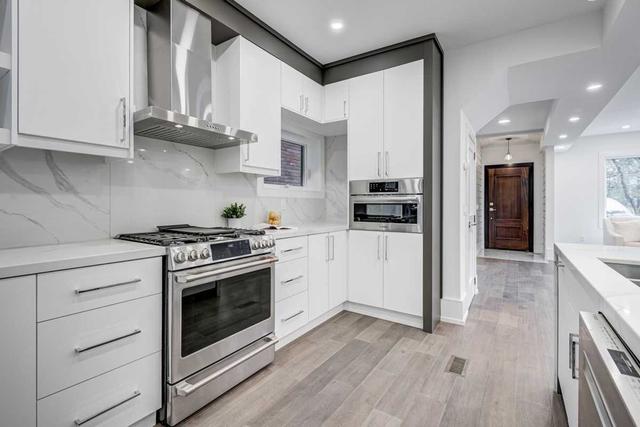 85 Oakwood Ave, House semidetached with 4 bedrooms, 5 bathrooms and 1 parking in Toronto ON | Image 3