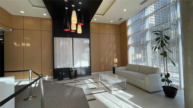 1704 - 58 Orchard View Blvd, Condo with 0 bedrooms, 1 bathrooms and 0 parking in Toronto ON | Image 17