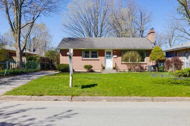 5 Susan Ave, House detached with 3 bedrooms, 2 bathrooms and 3 parking in London ON | Image 1