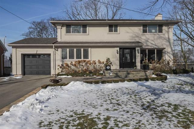 104 Inverness Crt, House detached with 4 bedrooms, 4 bathrooms and 5 parking in Hamilton ON | Image 1