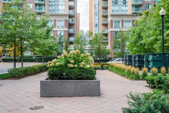 204 - 1 Michael Power Pl, Condo with 2 bedrooms, 2 bathrooms and 1 parking in Toronto ON | Image 26