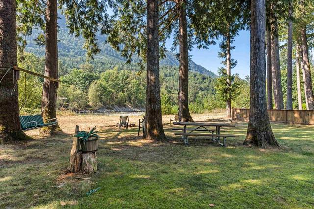 4235 Osborne Road, House detached with 4 bedrooms, 1 bathrooms and null parking in Fraser Valley E BC | Image 29
