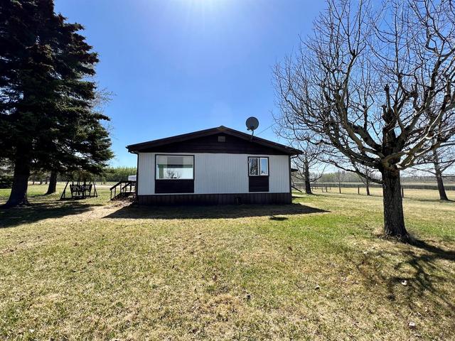 374004 Rge Rd 5 0, House detached with 4 bedrooms, 2 bathrooms and 6 parking in Clearwater County AB | Image 38