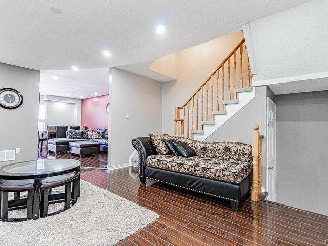50 Garibaldi Dr, House semidetached with 3 bedrooms, 3 bathrooms and 3 parking in Brampton ON | Image 6