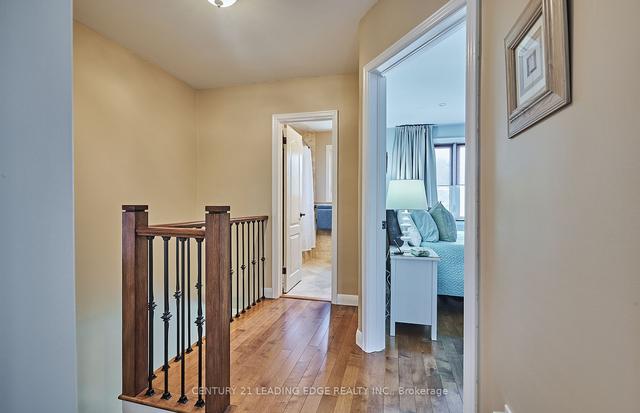 111 Park St, House semidetached with 3 bedrooms, 2 bathrooms and 1 parking in Toronto ON | Image 7