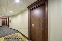 914 - 1055 Bay St, Condo with 1 bedrooms, 1 bathrooms and 1 parking in Toronto ON | Image 13