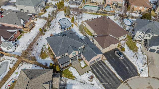 14 Rebecca Crt, House detached with 4 bedrooms, 3 bathrooms and 7 parking in Barrie ON | Image 32