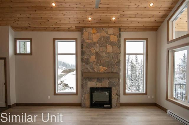 255b Grizzly Ridge Trail, House semidetached with 4 bedrooms, 4 bathrooms and 4 parking in Kootenay Boundary E BC | Image 3