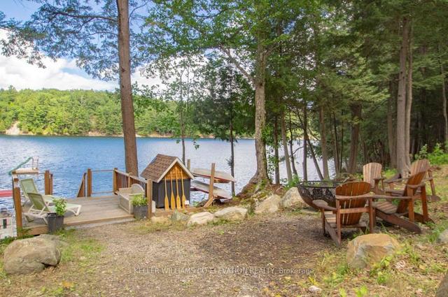 250 Simmons Lake Rd, House detached with 2 bedrooms, 1 bathrooms and 10 parking in Magnetawan ON | Image 30