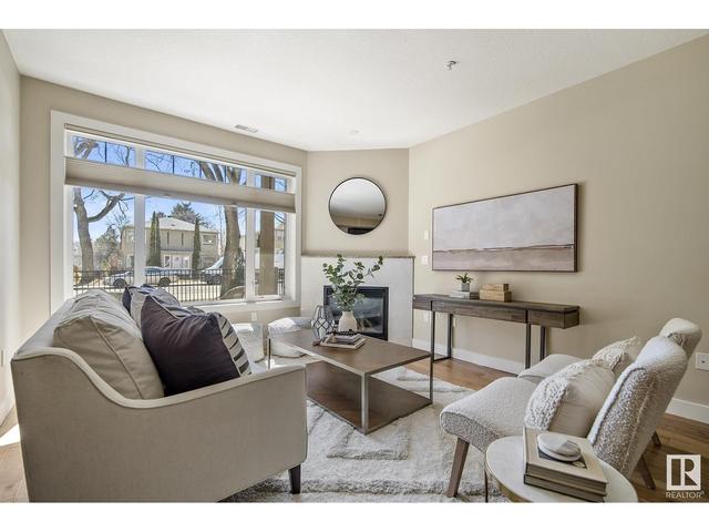 10 - 11518 76 Av Nw, Condo with 3 bedrooms, 2 bathrooms and 1 parking in Edmonton AB | Image 2