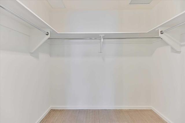 4107 - 180 University Ave, Condo with 2 bedrooms, 3 bathrooms and 1 parking in Toronto ON | Image 18