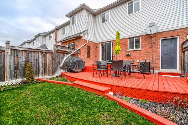 395 Hobbs Cres, House attached with 3 bedrooms, 3 bathrooms and 2 parking in Milton ON | Image 26