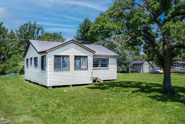 845 Lakeshore Rd, House detached with 3 bedrooms, 1 bathrooms and 4 parking in Haldimand County ON | Image 1