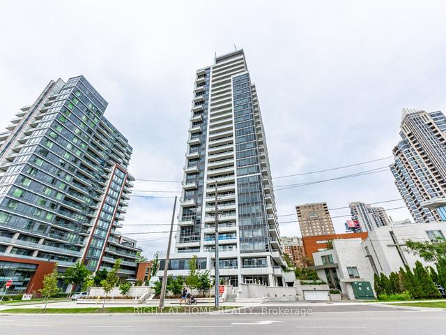 ph308 - 75 Canterbury Pl, Condo with 3 bedrooms, 2 bathrooms and 1 parking in Toronto ON | Image 1
