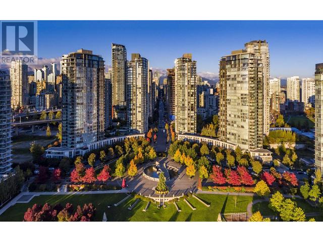 2906 - 1438 Richards Street, Condo with 1 bedrooms, 1 bathrooms and 1 parking in Vancouver BC | Image 3