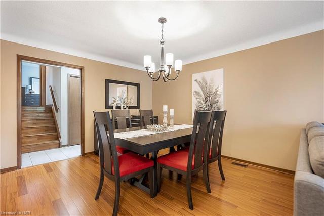 22 Via Dell Monte Drive, House detached with 3 bedrooms, 2 bathrooms and 5 parking in St. Catharines ON | Image 7