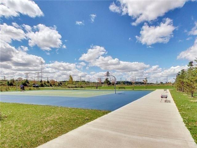 1115 - 273 South Park Rd, Condo with 2 bedrooms, 2 bathrooms and 2 parking in Markham ON | Image 10