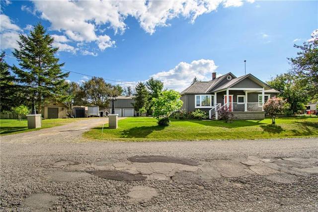 2904 Baker Road, House detached with 3 bedrooms, 1 bathrooms and 6 parking in Niagara Falls ON | Image 13