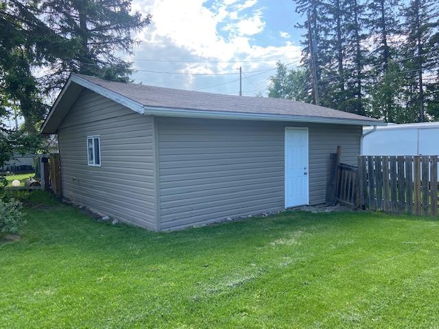 5032 58 Street Close, House detached with 2 bedrooms, 2 bathrooms and 2 parking in Rocky Mountain House AB | Image 5
