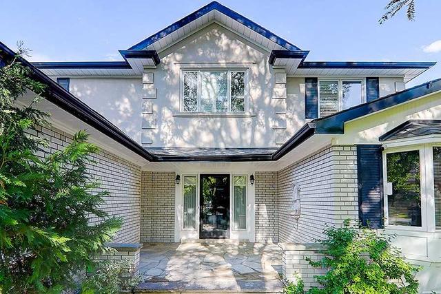 45 Lower Links Rd, House detached with 4 bedrooms, 4 bathrooms and 4 parking in Toronto ON | Image 23