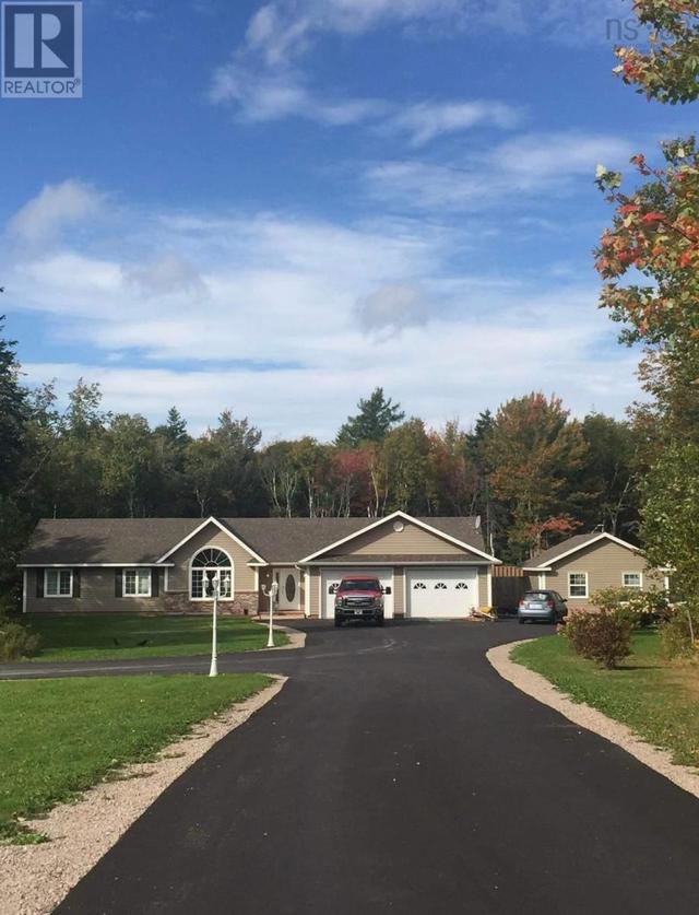 142 Pond Road, House detached with 4 bedrooms, 2 bathrooms and null parking in Cape Breton NS | Image 1