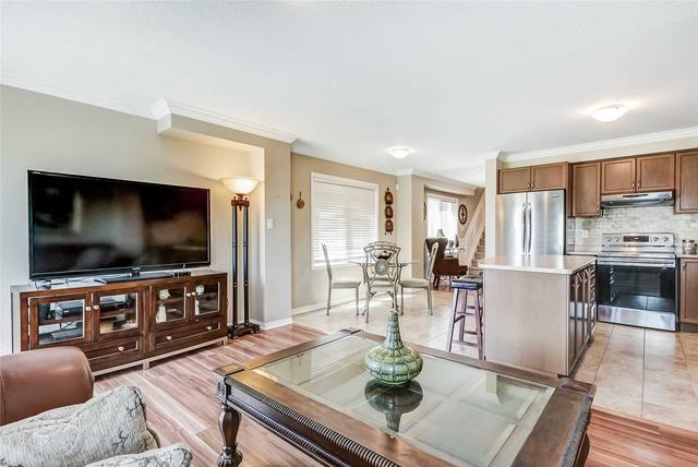 119 Russel Dr, House semidetached with 4 bedrooms, 4 bathrooms and 3 parking in Bradford West Gwillimbury ON | Image 10