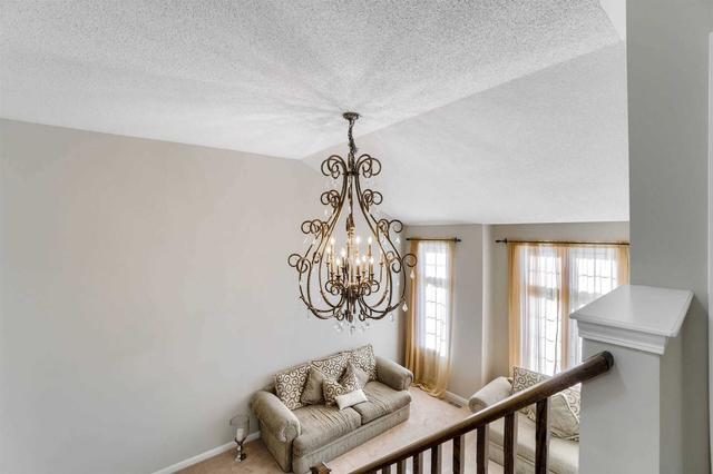 258 Schreyer Cres, House detached with 4 bedrooms, 3 bathrooms and 3 parking in Milton ON | Image 27