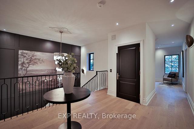 91 Bedford Rd, House detached with 4 bedrooms, 5 bathrooms and 2 parking in Toronto ON | Image 13
