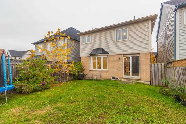 156 Norland Circ, House detached with 3 bedrooms, 4 bathrooms and 3 parking in Oshawa ON | Image 19