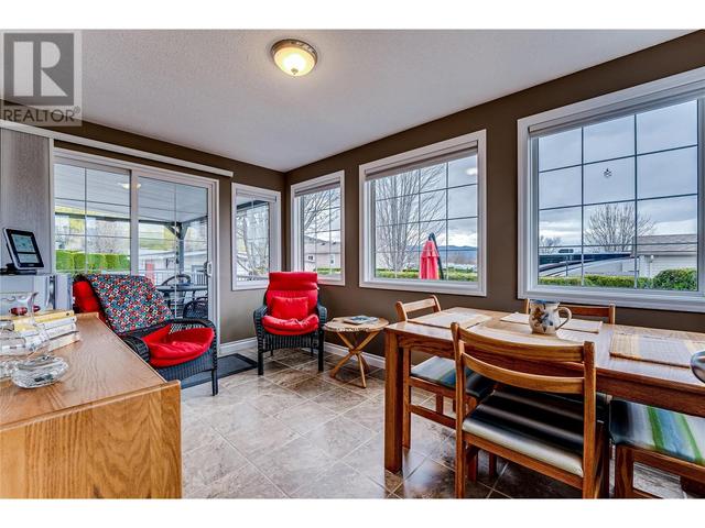137 - 8000 Highland Road, Home with 1 bedrooms, 1 bathrooms and null parking in North Okanagan B BC | Image 4