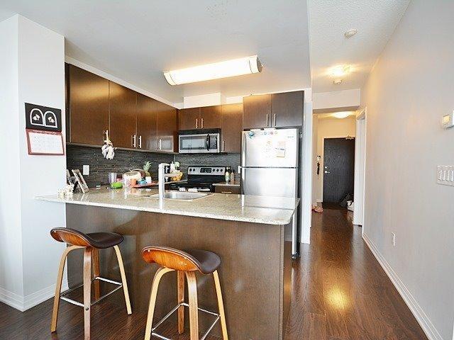 1004 - 25 Cole St, Condo with 1 bedrooms, 1 bathrooms and 1 parking in Toronto ON | Image 6