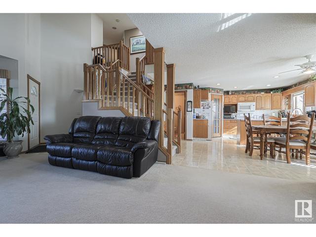 11415 9 Av Nw, House detached with 4 bedrooms, 3 bathrooms and null parking in Edmonton AB | Image 5