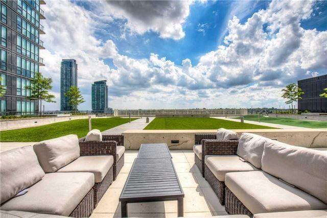 3206 - 4011 Brickstone Mews, Condo with 1 bedrooms, 1 bathrooms and 2 parking in Mississauga ON | Image 4