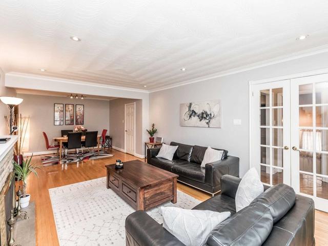 27 Mayland Ave, House detached with 4 bedrooms, 2 bathrooms and 4 parking in Toronto ON | Image 39