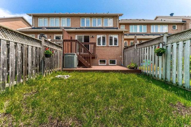 2412 Nichols Dr, House attached with 3 bedrooms, 3 bathrooms and 3 parking in Oakville ON | Image 30