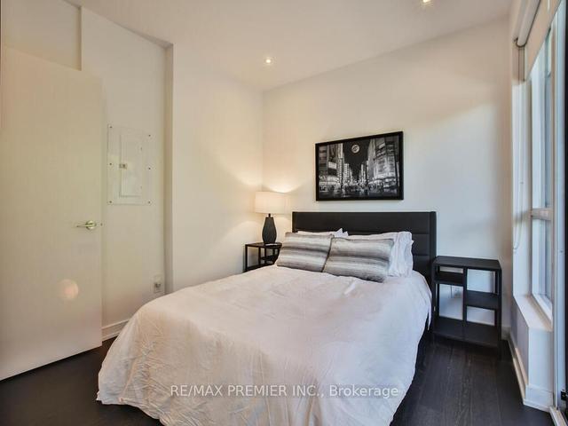 106 - 1030 King St W, Townhouse with 2 bedrooms, 2 bathrooms and 1 parking in Toronto ON | Image 19