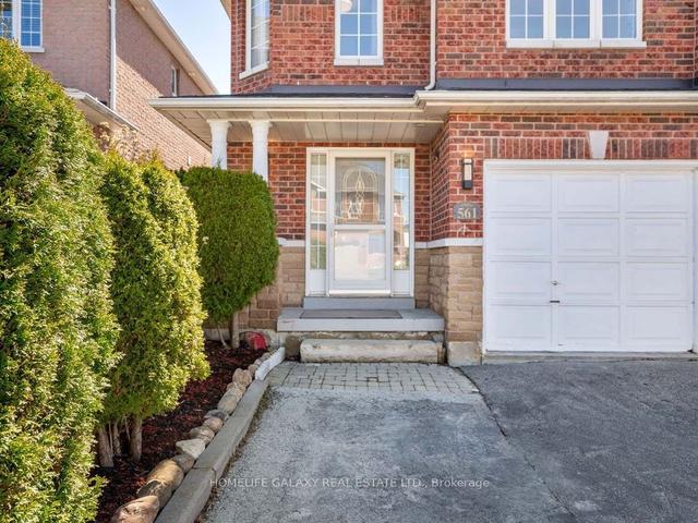 561 Heddle Cres, House semidetached with 3 bedrooms, 4 bathrooms and 5 parking in Newmarket ON | Image 12