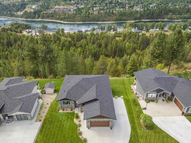 729 Prairie South Road, House detached with 4 bedrooms, 3 bathrooms and null parking in Central Kootenay J BC | Image 62