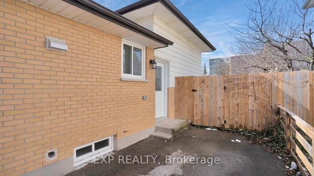 92 Paperbirch Cres, House detached with 3 bedrooms, 2 bathrooms and 2 parking in London ON | Image 25